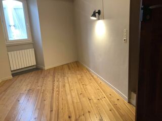  Maison à louer 4 pièces 105 m²