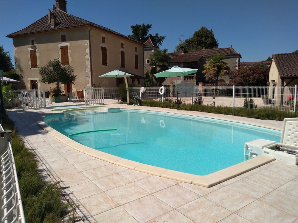 Maison 8 pièces 308 m² · à Prayssac · 308 m² · 448 000 €