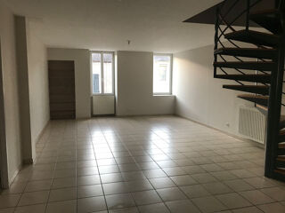 Appartement à louer 5 pièces  Mercues