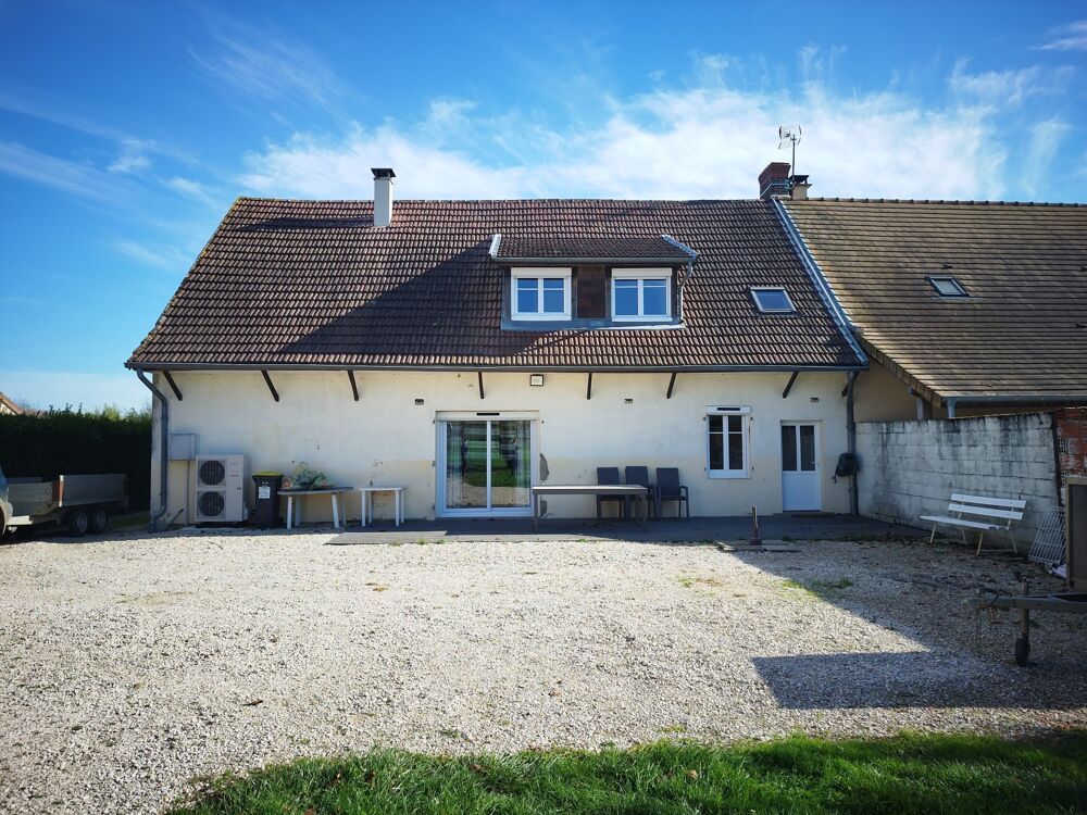Maison 7 pièces 145 m² · à Pontoux · 145 m² · 205 000 €
