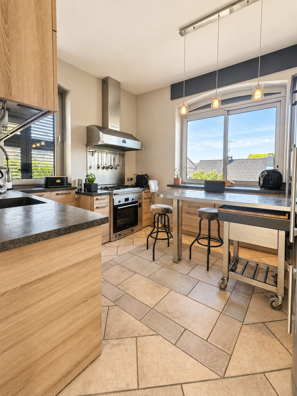 Vente Maison vente maison - 0 pièce(s) Oyonnax
