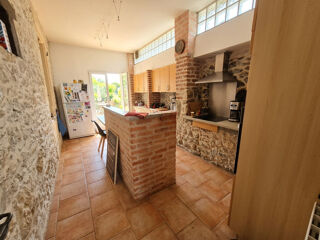  Maison à vendre 10 pièces 222 m²