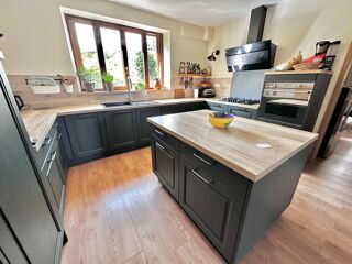  Maison à vendre 5 pièces 174 m² Cahors