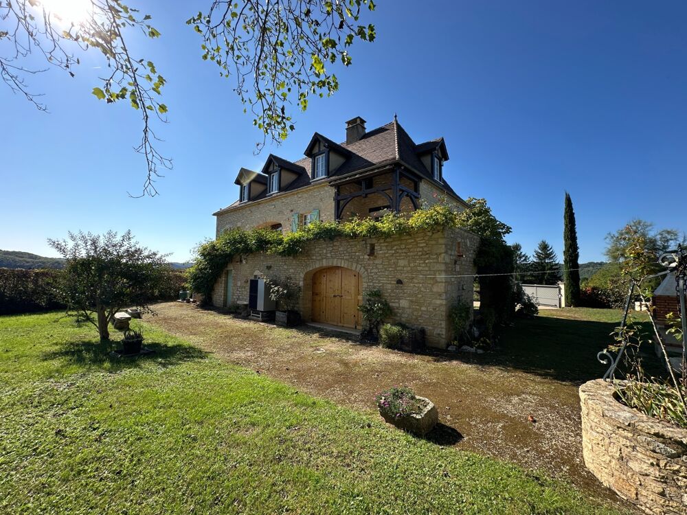 Maison 10 pièces 278 m² · à Prayssac · 278 m² · 540 700 €
