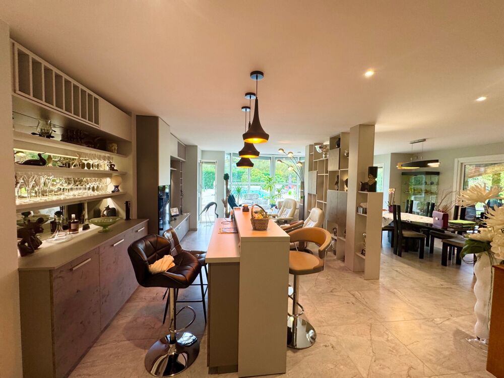Villa contemporaine sur un hectare paysagé