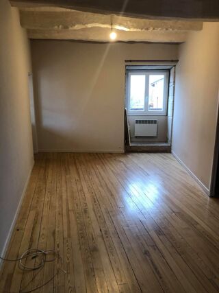  Maison à louer 4 pièces 105 m²