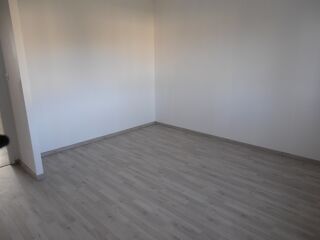  Maison à louer 4 pièces 97 m²
