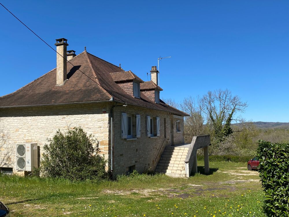 Grande maison rénovée sur terrain de 5000m²