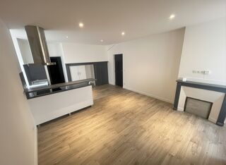  Appartement à louer 2 pièces 52 m²