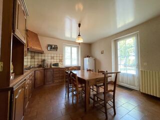 Vente Maison Maison de caractère avec gîte, garage et grand hangar Miers