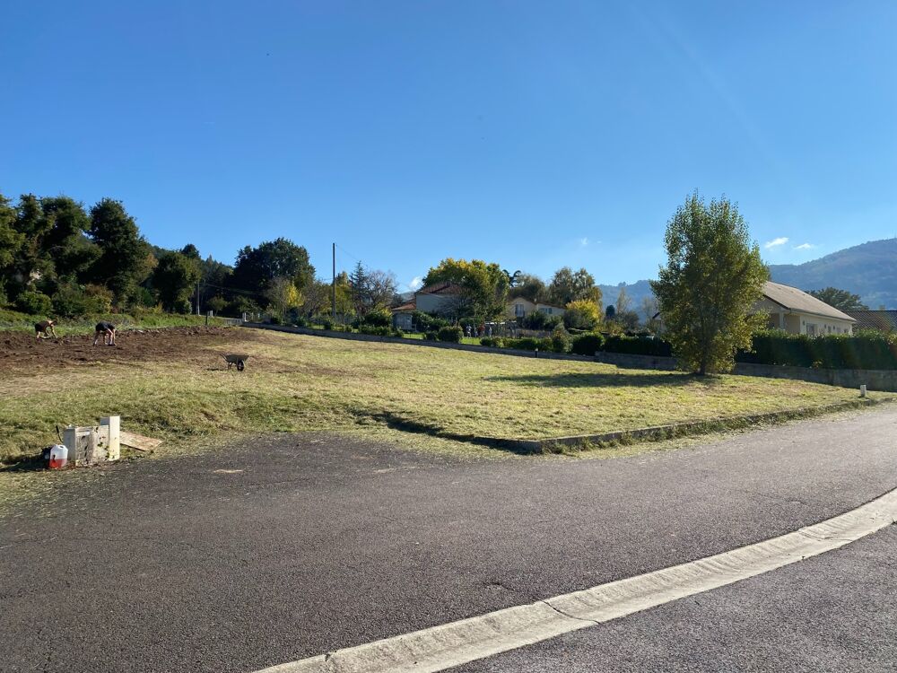 Vente Terrain Terrain constructible avec CU de 1517m² St cere