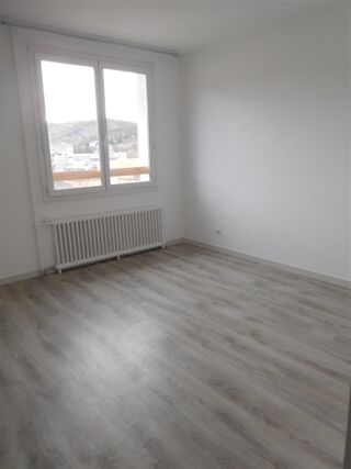  Appartement à louer 1 pièce 27 m²