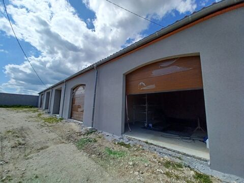 Entrep&ocirc;t agricole / Stockage / Garage / Box / Garde meuble 180 46090 Villeseque