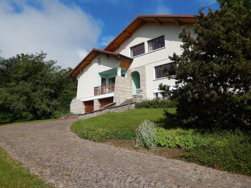 Maison 9 pièces 206 m² · à Vetraz Monthoux · 206 m² · 885 000 €