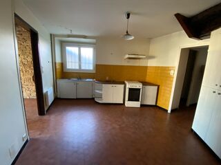  Immeuble à vendre 4 pièces 250 m² Caussade