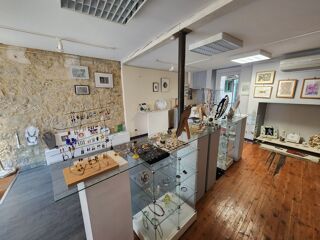  Immeuble à vendre 3 pièces 105 m²