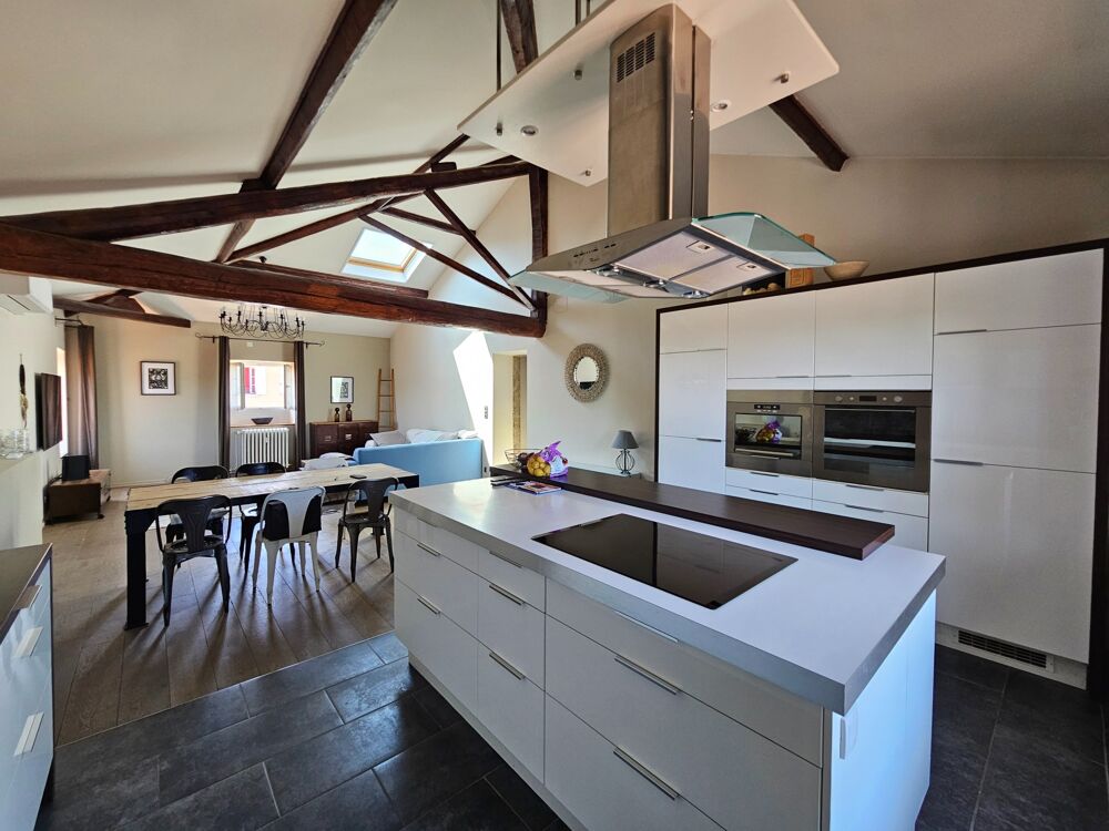 Bel appartement sur les hauteurs de St Germain