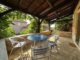  Maison � vendre 10 pi�ces 187 m� Pontcirq