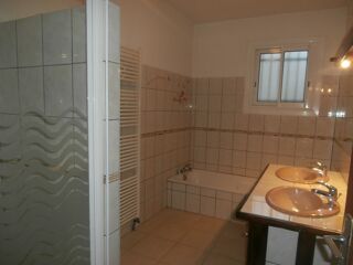  Maison � louer 4 pi�ces  L honor de cos