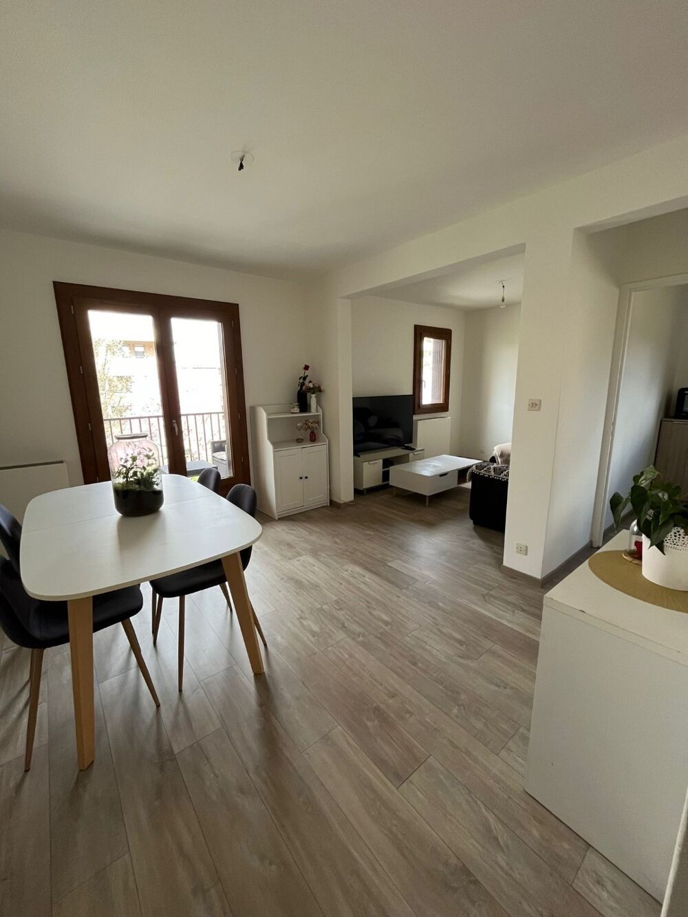 Superbe appartement T2 avec balcon et place de parking