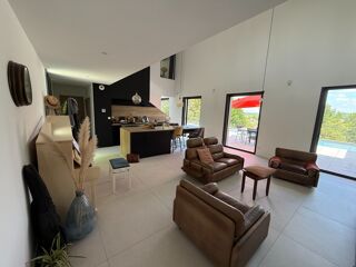  Maison à vendre 5 pièces 194 m²