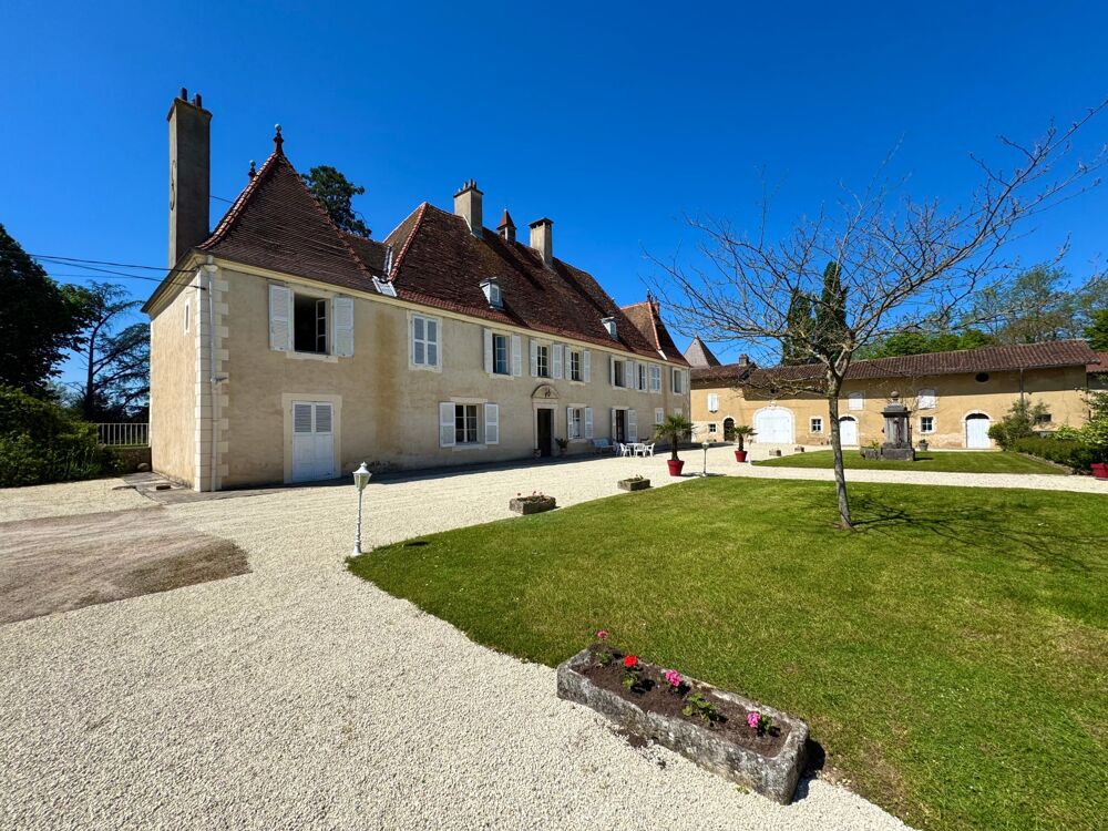 Vente Maison Château du 16 ème Siècles - Parc - Dépendances Bourg en bresse