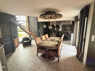  Maison � vendre 7 pi�ces  Branges