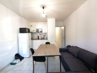  Appartement à louer 1 pièce 31 m²