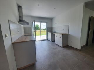  Maison à louer 4 pièces 101 m²