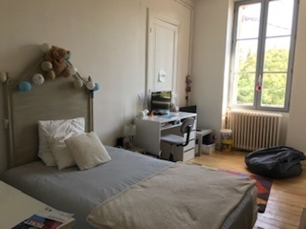 Location Appartement Appartement T5 dans le centre ville de Cahors Cahors
