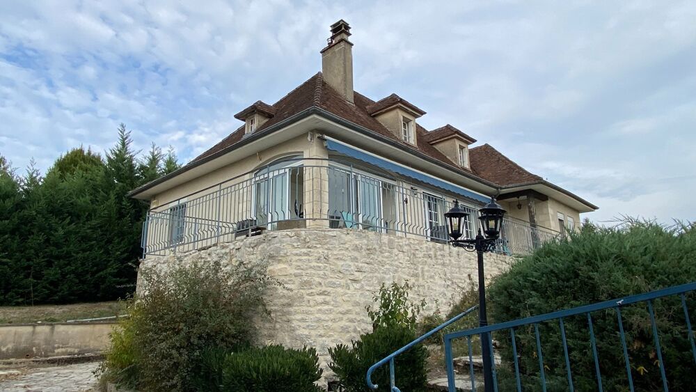 Vente Maison Charmante maison de 130 m² avec 4 chambres Alvignac