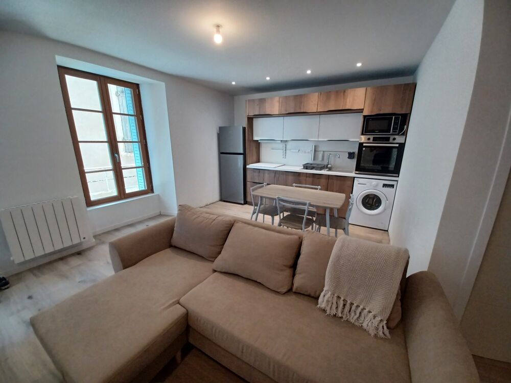 Chambre à louer dans appartement T4 en centre ville