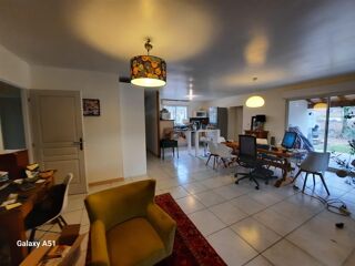  Maison à louer 4 pièces 103 m²