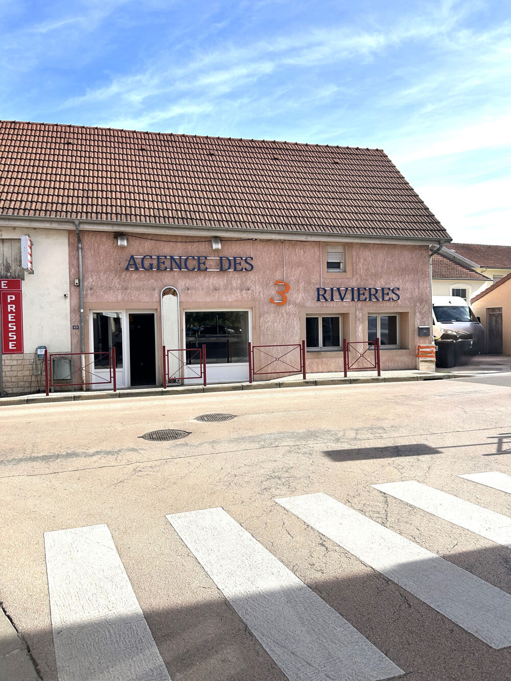   Local commercial Saint Marcel 