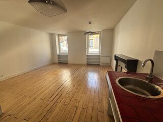  Appartement à louer 3 pièces 56 m²