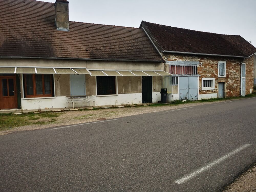 MAISON DE VILLAGE