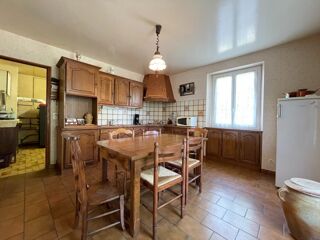  Maison à vendre 12 pièces 139 m²