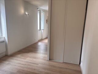  Appartement à louer 1 pièce 20 m²