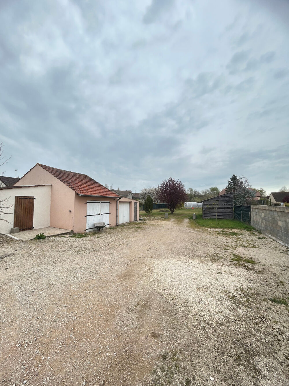 A seulement 5 mn de Chalon