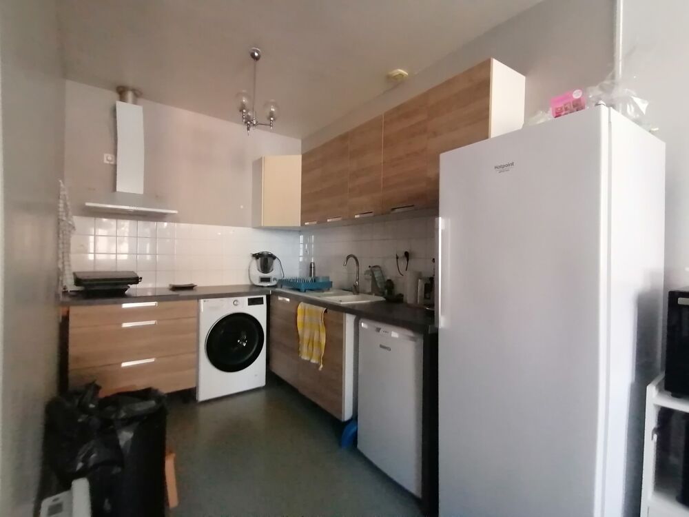 NEGREPELISSE - appartement T3 - au 1er étage