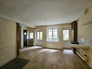  Immeuble à vendre 8 pièces 170 m²