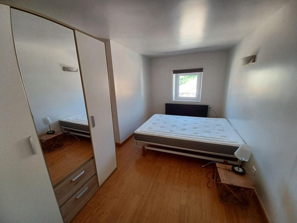 Location Appartement Appartement T2 meublé en centre-ville Cahors