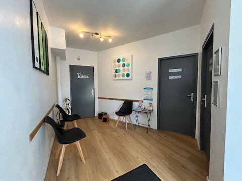 Vente murs local professionnel - 72 m2 Bordeaux Caud&eacute;ran 306880 33000 Bordeaux