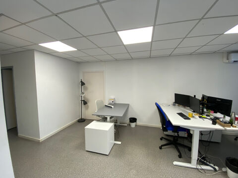 110 m2 de bureau avec atelier à louer 1230 33185 Le haillan