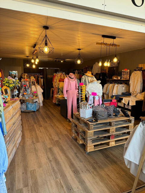 Fonds de commerce à vendre à Carcan 38000 33121 Carcans