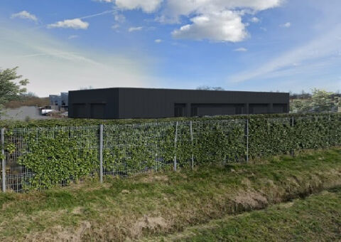 A louer local d'activité 13440 33880 Baurech