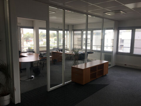 &agrave; louer bureaux 2256 33700 Merignac