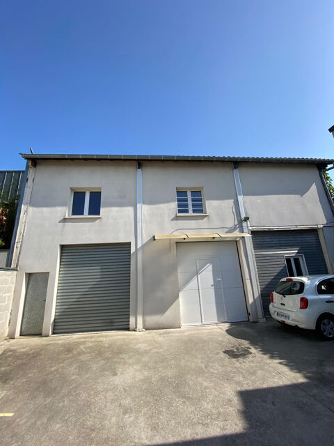 Vente d'un local d'activit&eacute; de 446 m2 proche boulevard 504000 33400 Talence