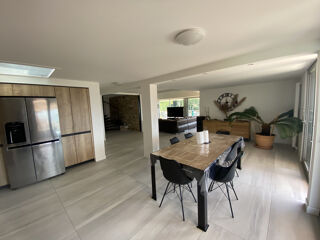  Maison � vendre 10 pi�ces 235 m�