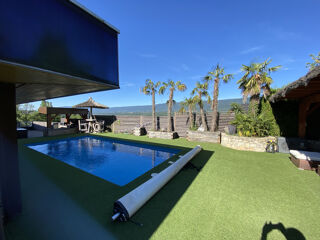  Maison � vendre 10 pi�ces 235 m�